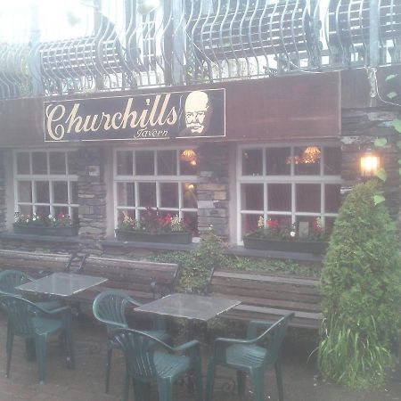 Churchills Inn & Rooms Bowness-on-Windermere Exterior foto